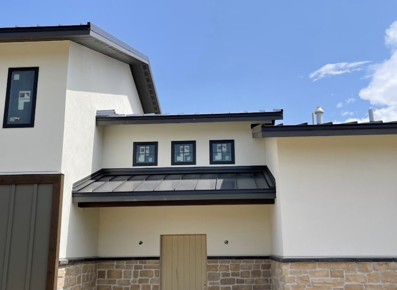 Metal accent roof